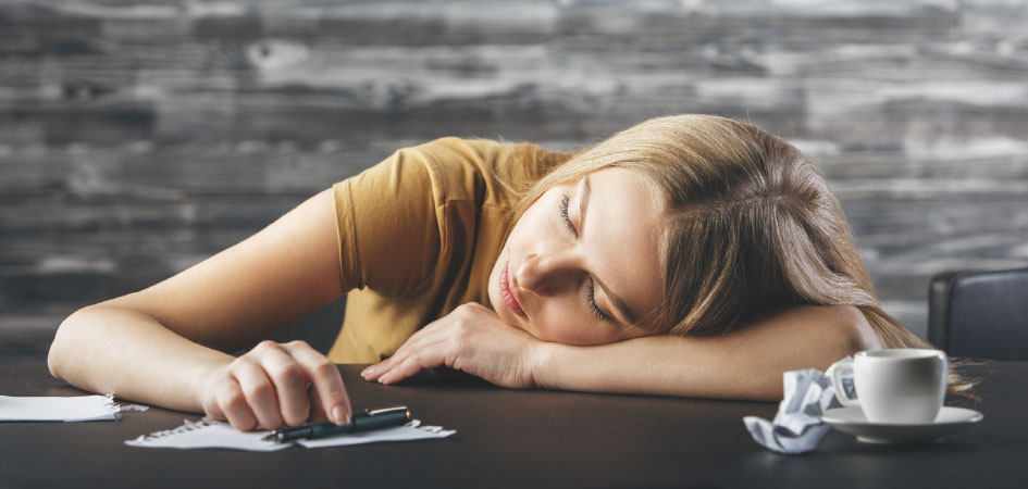 Συνεχώς εξαντλημένη; 5 απρόσμενα πράγματα που ροκανίζουν την ενέργεια σου καθημερινά 1